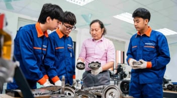 Người hướng nội học giỏi khối A nên chọn ngành nào để thu nhập cao?