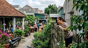 7 biểu hiện ở hàng xóm cho thấy nên giữ khoảng cách: Giao lưu quá nhiều chưa chắc đã tốt