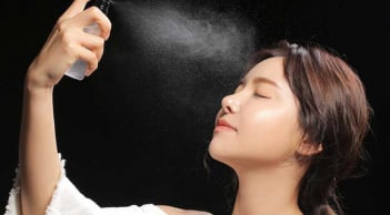 Xịt khoáng mỗi ngày nhưng da vẫn khô? Nguyên nhân có thể nằm ở cách sử dụng