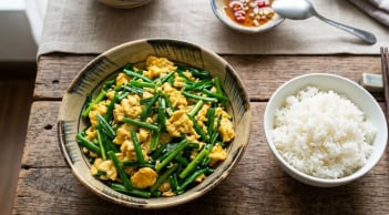 Tuần nào cũng ăn trứng xào lá hẹ, đây là 5 điều có thể xảy ra với cơ thể