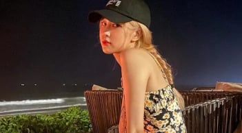 4 kiểu váy hoa nhí vừa ngọt ngào vừa thời thượng, diện hè hay thu đều đẹp