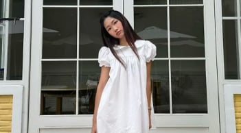 Chiếc váy mang cảm hứng hoài cổ đang được tín đồ thời trang yêu thích mùa hè