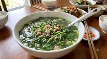 Loại rau dễ trồng bán đầy chợ Việt, mùa hè nên ăn thật nhiều: Thanh nhiệt trừ ẩm, giàu canxi gấp đôi sữa