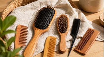  Vì sao nên tránh cho mượn lược chải tóc? Tưởng chuyện nhỏ nhưng có thể rước họa
