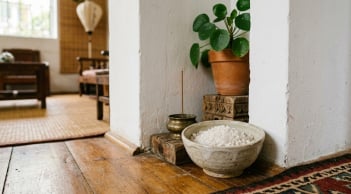 4 vị trí đặt muối trong tháng Cô hồn giúp xua đuổi xui xẻo, kích tài lộc