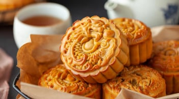 5 người không nên ăn bánh trung thu