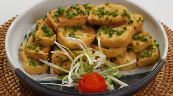 Cách làm đậu phụ tẩm hành ngon