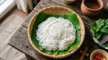 Bún để qua đêm có ăn được không?