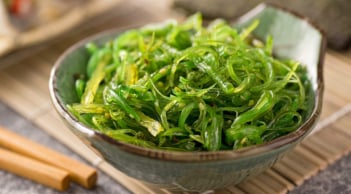 Rong biển và chanh leo: 2 thực phẩm giàu chất xơ nên có trong thực đơn
