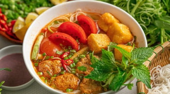Cách nấu bún riêu cua tại nhà đơn giản