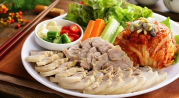 Cách luộc thịt trắng tinh mềm tan, ăn rồi nhớ mãi