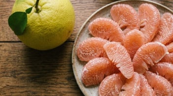 Ăn bưởi vào thời điểm nào để giảm cân, không cần ăn kiêng, nhịn ăn khắt khe?