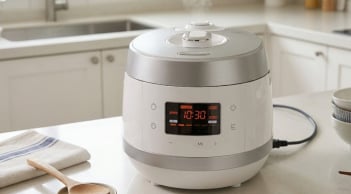 3 sai lầm khi dùng nồi cơm điện, vừa tốn điện, vừa làm nồi nhanh hỏng