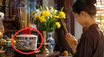 Bàn thờ nên thờ 1 hay 3 bát hương thì chuẩn nhất?