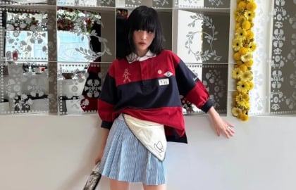 Khăn bandana trở thành điểm nhấn thời trang mùa hè: 4 cách biến tấu giúp nâng tầm phong cách