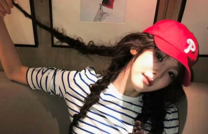 'Bạch nguyệt quang' của Cbiz và loạt công thức phối đồ mùa hè ngọt ngào, dễ áp dụng