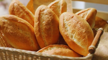 Người bị 5 bệnh này tuyệt đối không nên ăn bánh mì