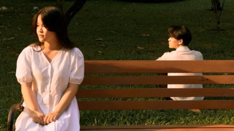 5 cách nhanh nhất giúp bạn thoát khỏi nỗi đau của một mối quan hệ 'đổ vỡ'