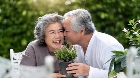 Khi về già, nhất định phải giữ cho bản thân 6 thứ này, cuộc sống sẽ không còn phải lo nghĩ