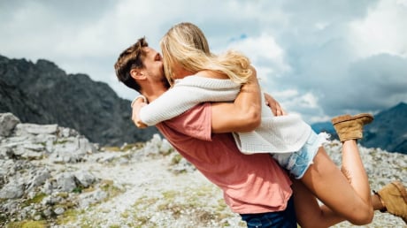 5 cách hâm nóng tình yêu trong hôn nhân ai cũng nên áp dụng