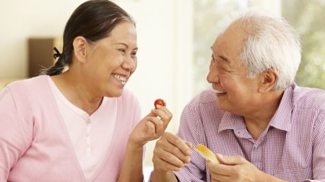 Số lần đi vệ sinh mỗi ngày tiết lộ tuổi thọ của bạn: Điều chỉnh 4 thói quen này sẽ sống lâu hơn