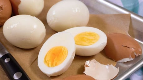 Ăn 1 quả trứng vào bữa sáng, sau 30 ngày, cơ thể có 4 thay đổi lớn