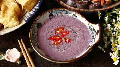 Vì sao mắm tôm gặp nước cốt chanh lại sủi bọt?