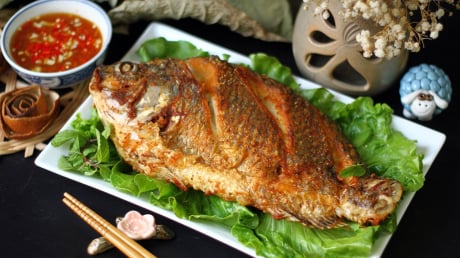 10 loại cá giá bình dân, chợ nào cũng có nhưng bổ ngang cá hồi