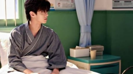 Chàng trai 27 tuổi ăn chay vẫn mắc ung thư đại trực tràng, bác sĩ cảnh báo 3 kiểu ăn chay nguy hiểm