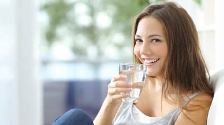 4 khung giờ uống nước ấm tốt cho sức khỏe