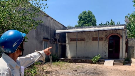 Vụ cháu bé 2 tuổi bị mẹ và người tình bạo hành ở TP.HCM: Hàng xóm kể lại sự việc gây sốc