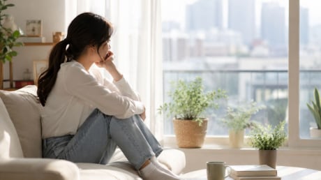 Trưởng thành lại hay gặp: Những kiểu mệt mỏi không thể giải quyết bằng nghỉ ngơi, phải làm sao?