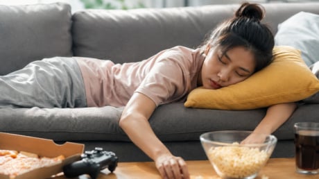Vì sao nhiều người càng nghỉ cuối tuần càng mệt?