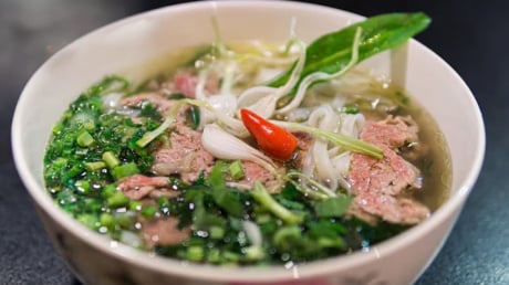 Buổi sáng đừng chỉ ăn mì tôm: 5 món ăn cực kỳ tốt cho bạn đừng bỏ qua