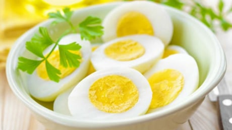 4 khung giờ dưới đây ăn trứng luộc giúp bạn giảm cân nhanh, eo thon bụng phẳng lì