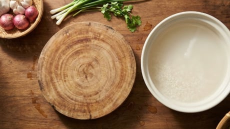 Mẹo giữ thớt gỗ để lâu vẫn bền đẹp, không bị mốc