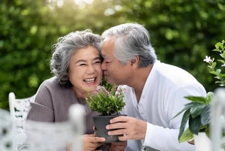 Khi về già, nhất định phải giữ cho bản thân 6 thứ này, cuộc sống sẽ không còn phải lo nghĩ