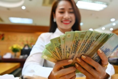 Đối tượng nào được tăng lương hơn 9 triệu đồng trong năm 2025?
