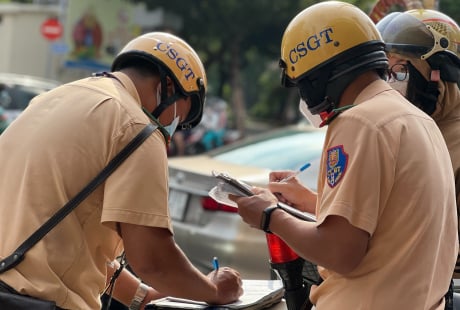 Chín thức: Từ nay, CSGT không được phạt tiền tại chỗ với các lỗi vi phạm này, ai cũng nên nắm rõ