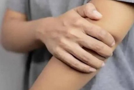 Cảnh báo ung thư: 4 dấu hiệu ở cánh tay tuyệt đối không được bỏ qua – Phát hiện sớm cứu sống bạn