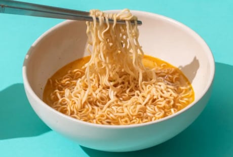 Thường xuyên ăn sáng bằng mì tôm, sau 30 ngày, có thể có 3 thay đổi đáng chú ý