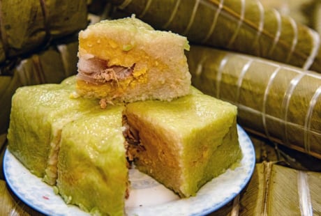 Bánh chưng là món không thể thiếu trong dịp Tết nhưng có 6 nhóm người nên tránh xa