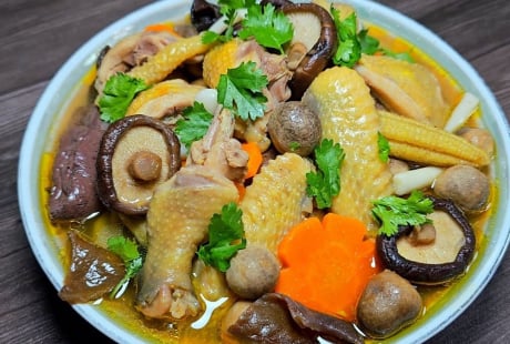 Cách làm món canh gà nấm hương chuẩn vị, ai ăn cũng thích