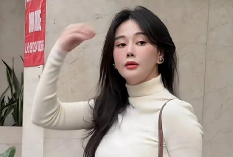 Phương Oanh phản ứng ra sao khi được khuyên 'em suy nghĩ ít thôi'?