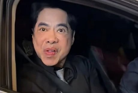 Ngọc Sơn bị soi loạt biểu hiện lạ trên khuôn mặt