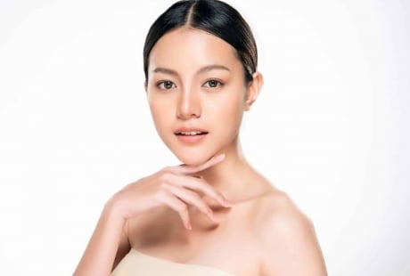Những thói quen giúp làm chậm sự xuất hiện của rãnh cười và duy trì làn da săn chắc