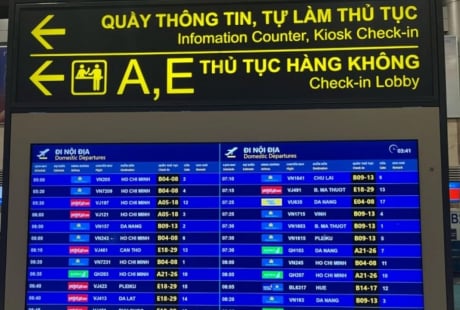 Hướng dẫn chi tiết cách đọc bảng thông báo điện tử trong sân bay để tránh bỏ lỡ thông tin quan trọng