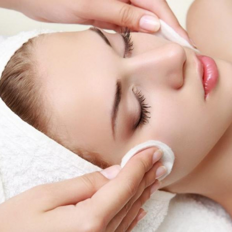 Vì sao nên chọn học nghề làm đẹp, thẩm mỹ? 3 nguyên nhân không thể bỏ qua