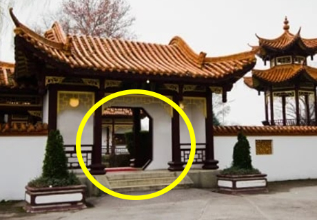 Tổ tiên căn dặn: Nghèo không sửa cửa, giàu không dời mộ tại vì sao?