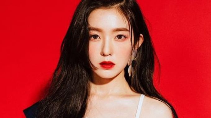 Bí quyết mặc đẹp của Irene: Diện đồ đơn giản vẫn toát lên khí chất cuốn hút
